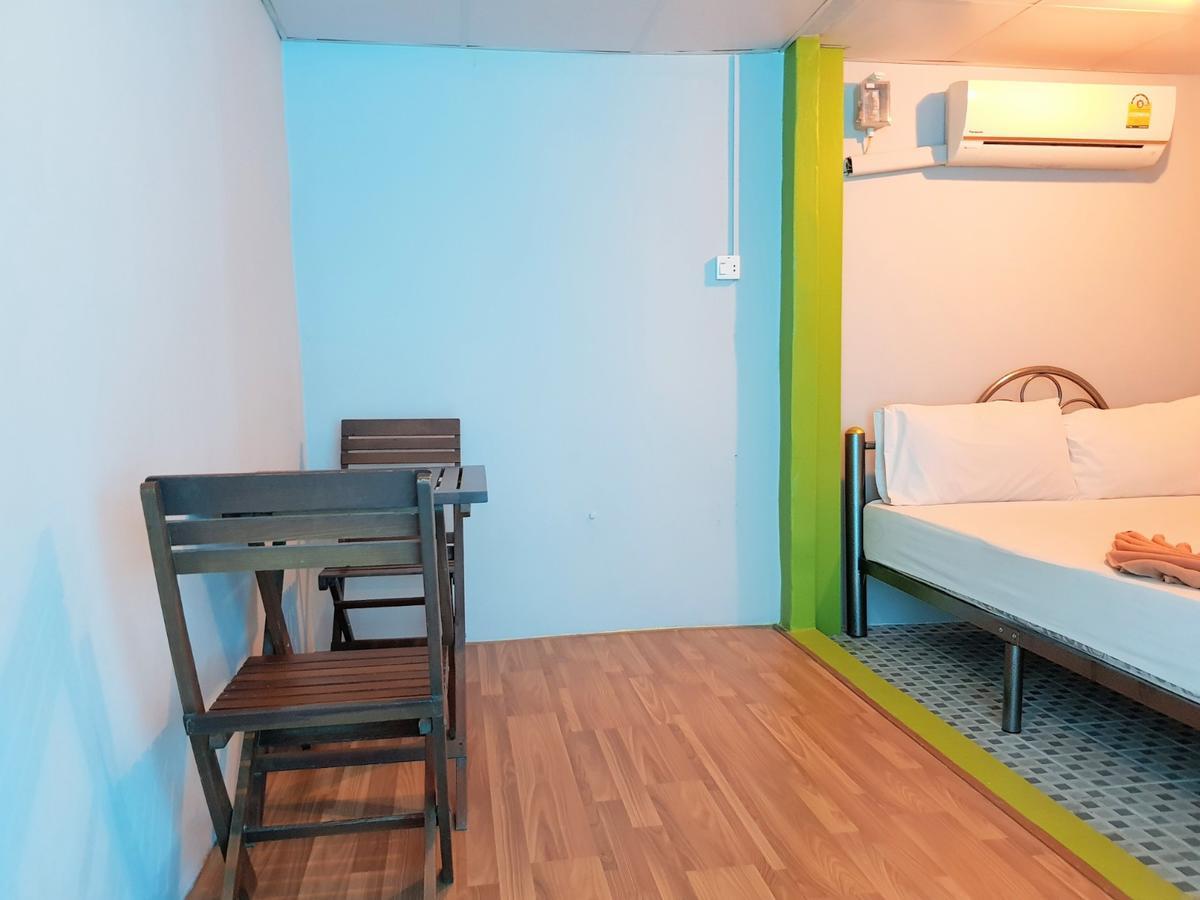 Zone6 Coworking Beach Apartment Old 2W Beach Hostel, Koh Samui Bophut Extérieur photo