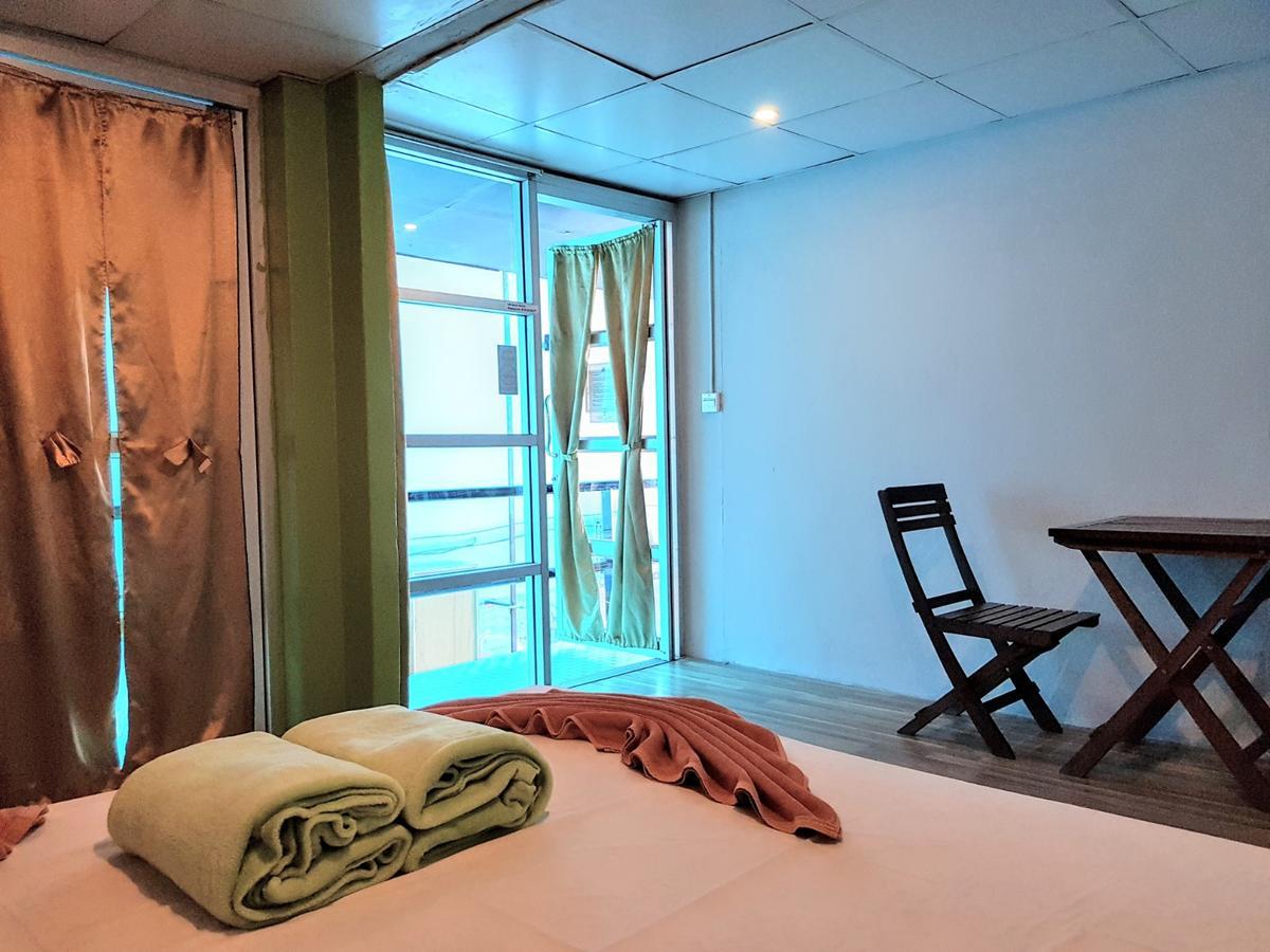 Zone6 Coworking Beach Apartment Old 2W Beach Hostel, Koh Samui Bophut Extérieur photo