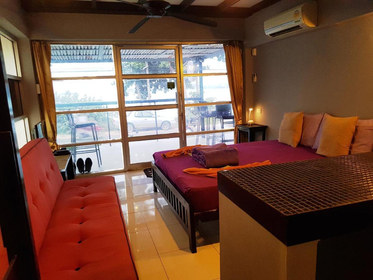Zone6 Coworking Beach Apartment Old 2W Beach Hostel, Koh Samui Bophut Extérieur photo