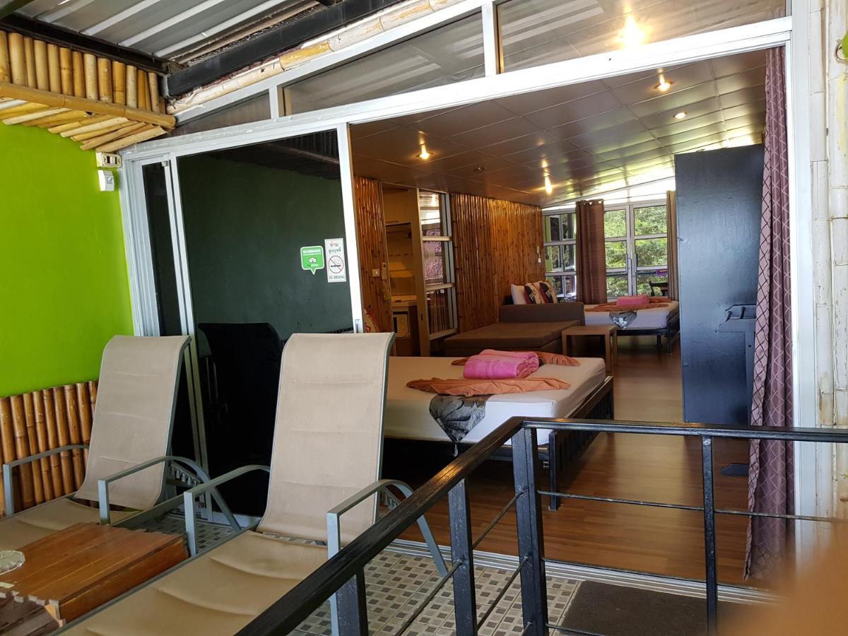 Zone6 Coworking Beach Apartment Old 2W Beach Hostel, Koh Samui Bophut Extérieur photo