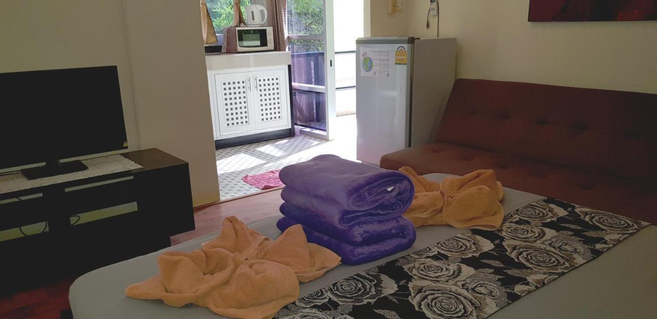 Zone6 Coworking Beach Apartment Old 2W Beach Hostel, Koh Samui Bophut Extérieur photo